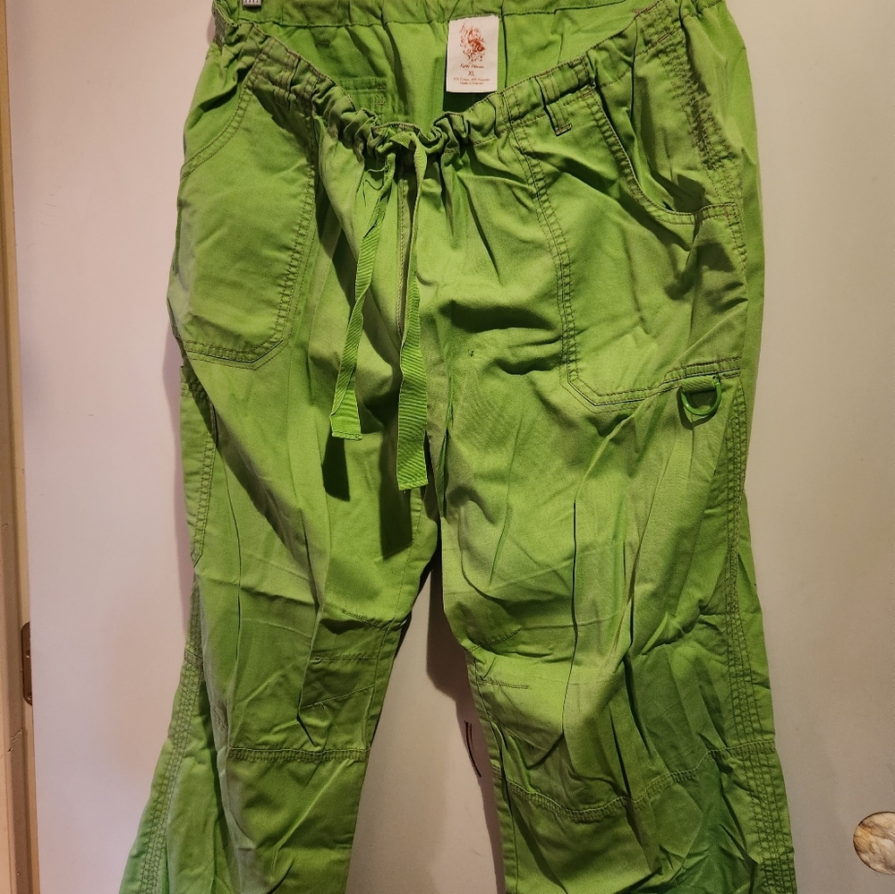 Scrub pants